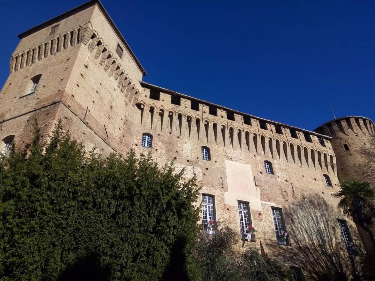 Foresteria Ristorante Conti Roero Monticello d'Alba Exterior foto